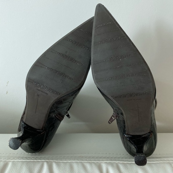 Stuart Weiztman booties - Picture 5 of 7